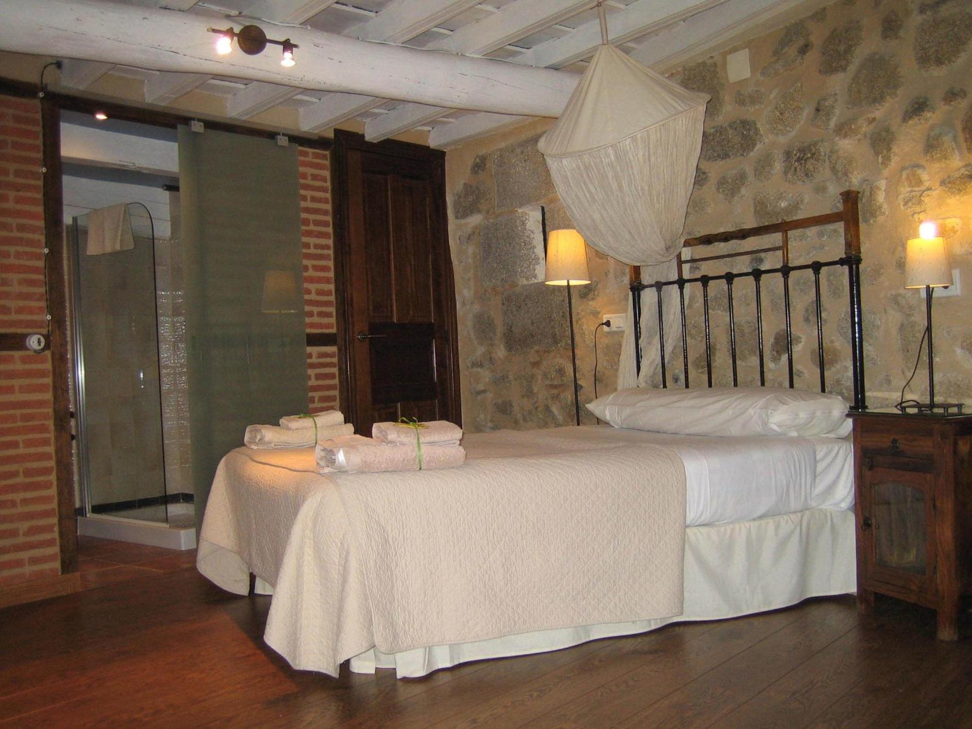 La Serranilla San Esteban de la Sierra Exterior photo